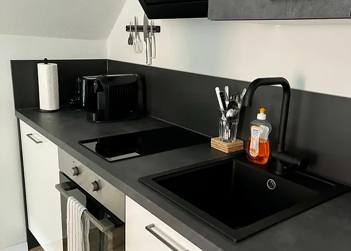 Flores Center - Easy Self-check-in Грац