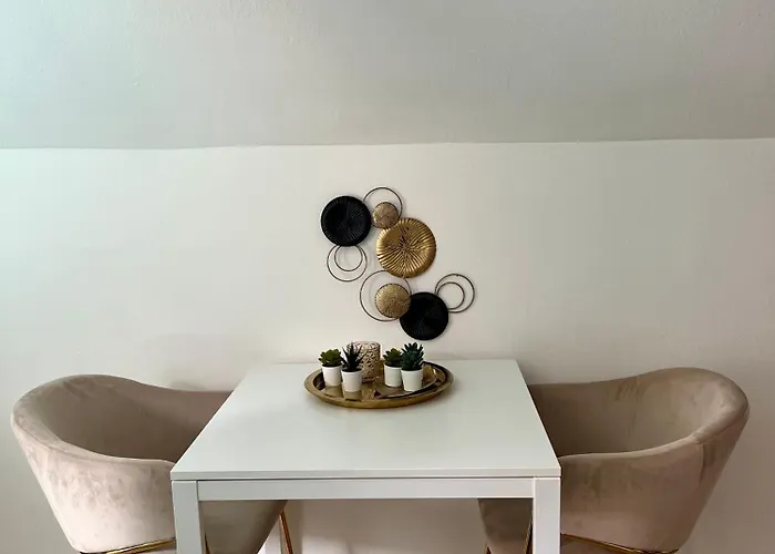 Flores Center - Easy Self-check-in Апартаменты *