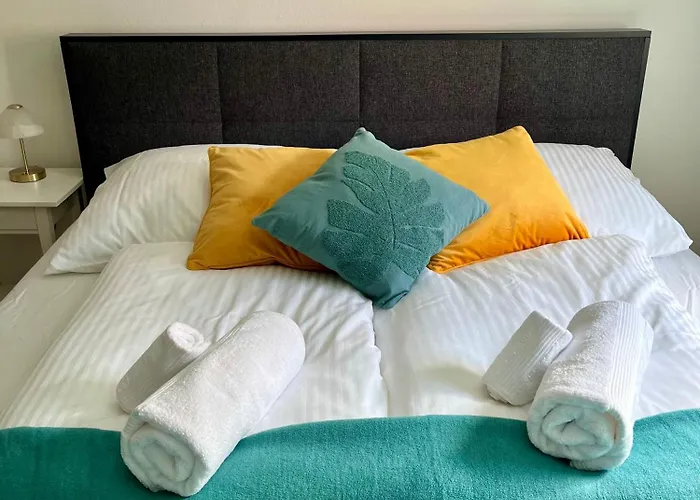 Flores Center - Easy Self-check-in Грац